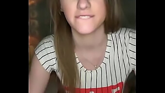 Rubia De 18 Años En Un Video De Adolescentes Increíbles