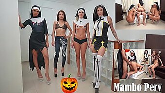 Rouhačská Halloweenská Orgie S Čtyřmi Zlobivými Jeptiškami A Šťastným Chlapem