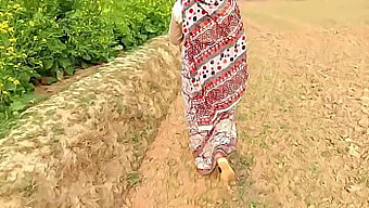 Desi Bhabhi Gets Rough Outdoor Sex In The Jungle